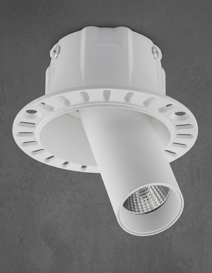 RECESSED PULLOUT COB